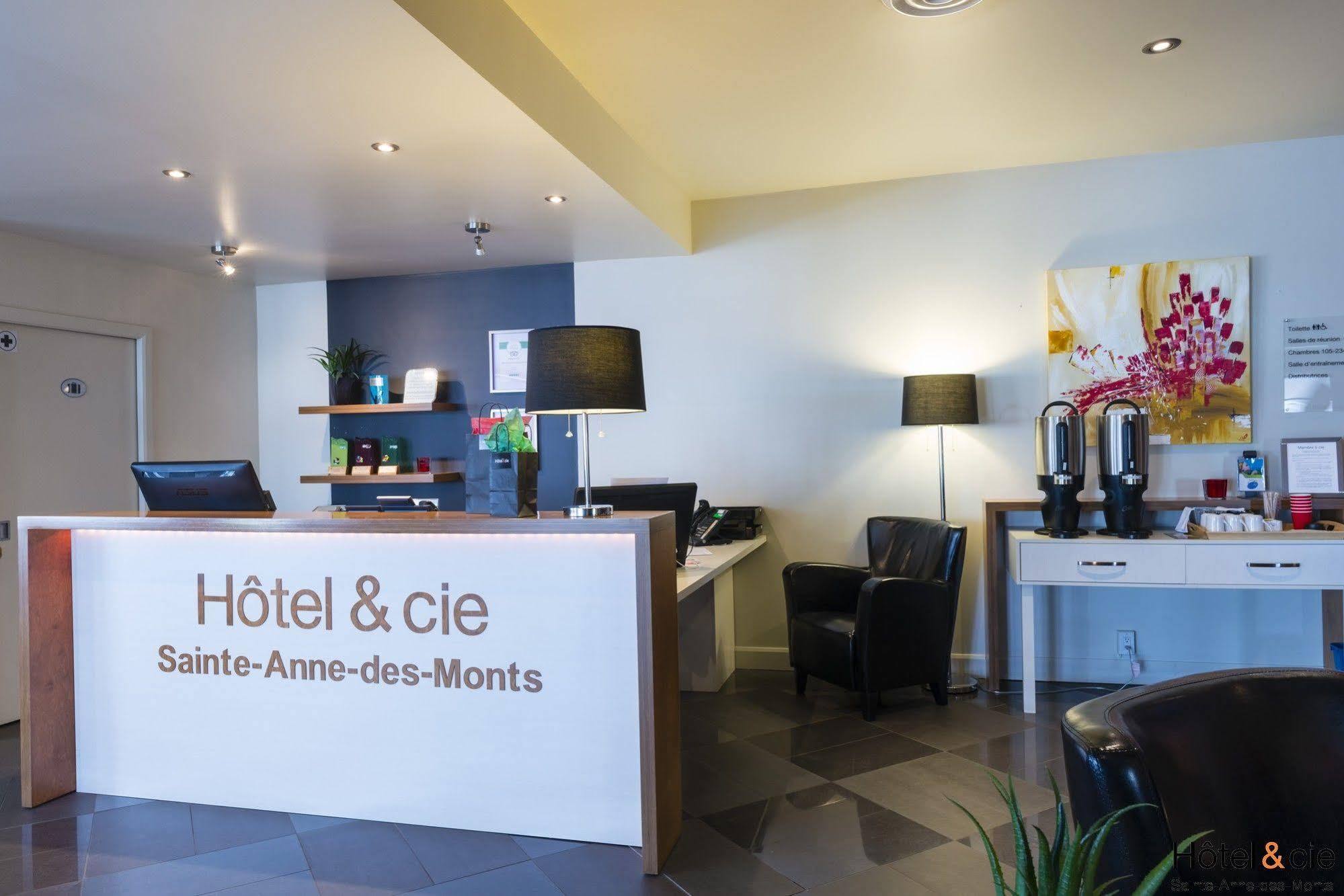Hôtel&cie Sainte Anne-des-Chênes Exterior foto